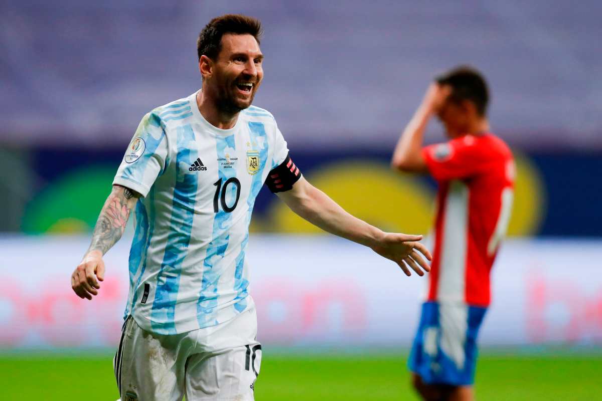 Leo Messi cumple 34 años con la ilusión de alzar la Copa América y en Barcelona esperan por su firma