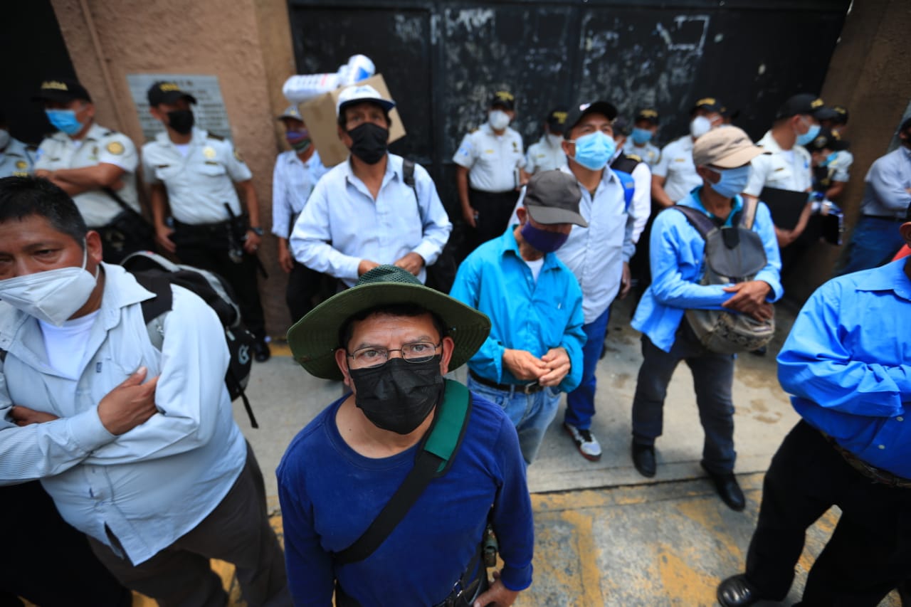 Veteranos retirados tienen previsto protestar en Guatemala este lunes, martes y miércoles. (Foto Prensa Libre: Carlos Hernández Ovalle)