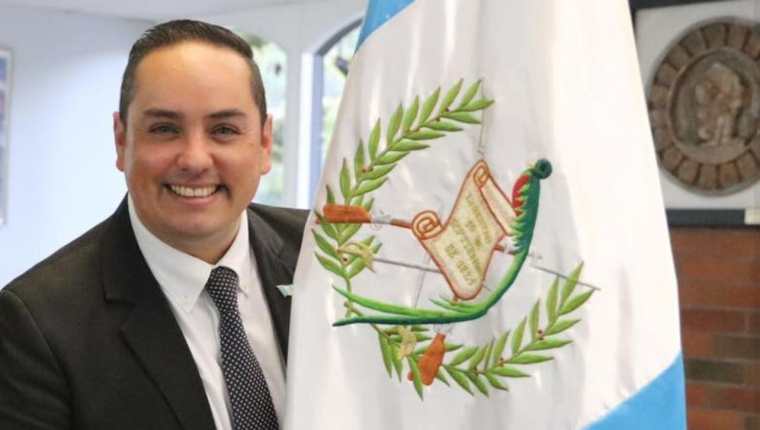 Tekandi Paniagua, cónsul general de Guatemala en Los Ángeles. (Foto Prensa Libre: Tomada del Facebook del Consulado de Los Ángeles)