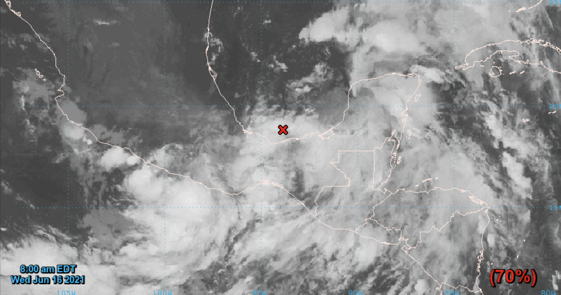 La posible tormenta tropical se presenta en las costas del Golfo de México y amenaza con afectar territorio centroamericano. (Foto Prensa Libre: National Hurricane Center)