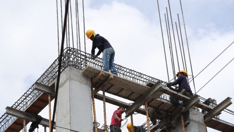 Durante el 2021 los precios de materiales de construcción han subido según el INE. (Foto, Prensa Libre: Hemeroteca PL).