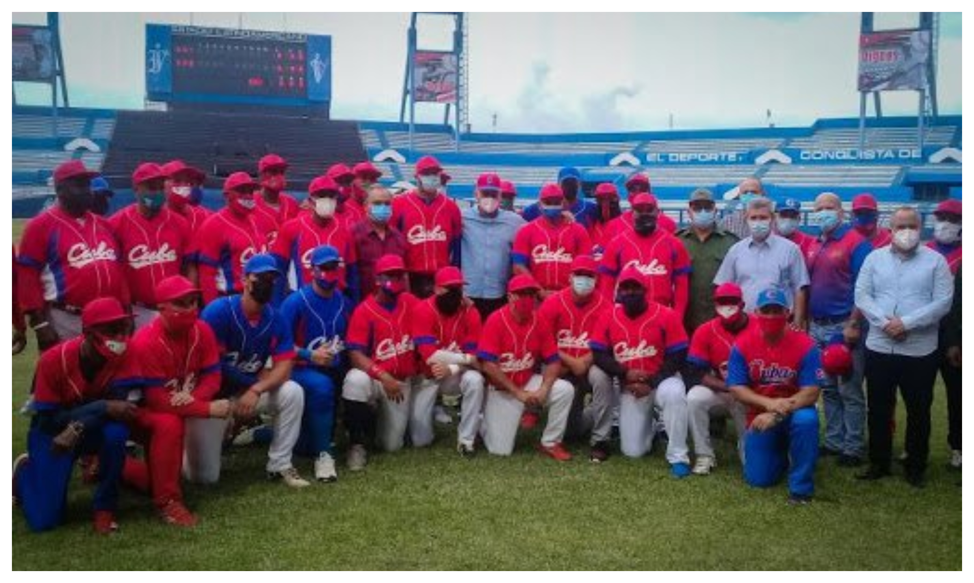 La selección cubana sufrió, de esta forma, su peor derrota en la competición preolímpica y no acudirá a Tokio. Foto Prensa Libre: Federación Cubana de Béisbol. 