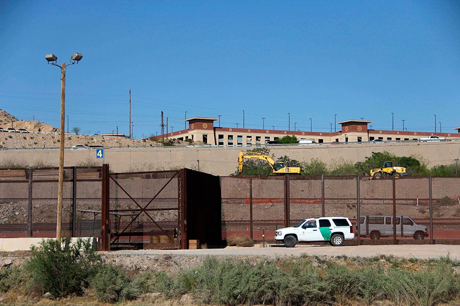 Autoridades migratorias aseguran que desde la llegada del Biden al poder hay más orden en las fronteras con México. (Foto: AFP)
