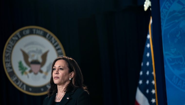 Washington (United States Of America), 03/06/2021.- US Vice President Kamala Harris listens during an during an event about high speed internet at the White House in Washington, DC, USA, 03 June 2021. (Estados Unidos) EFE/EPA/Alex Edelman / POOL