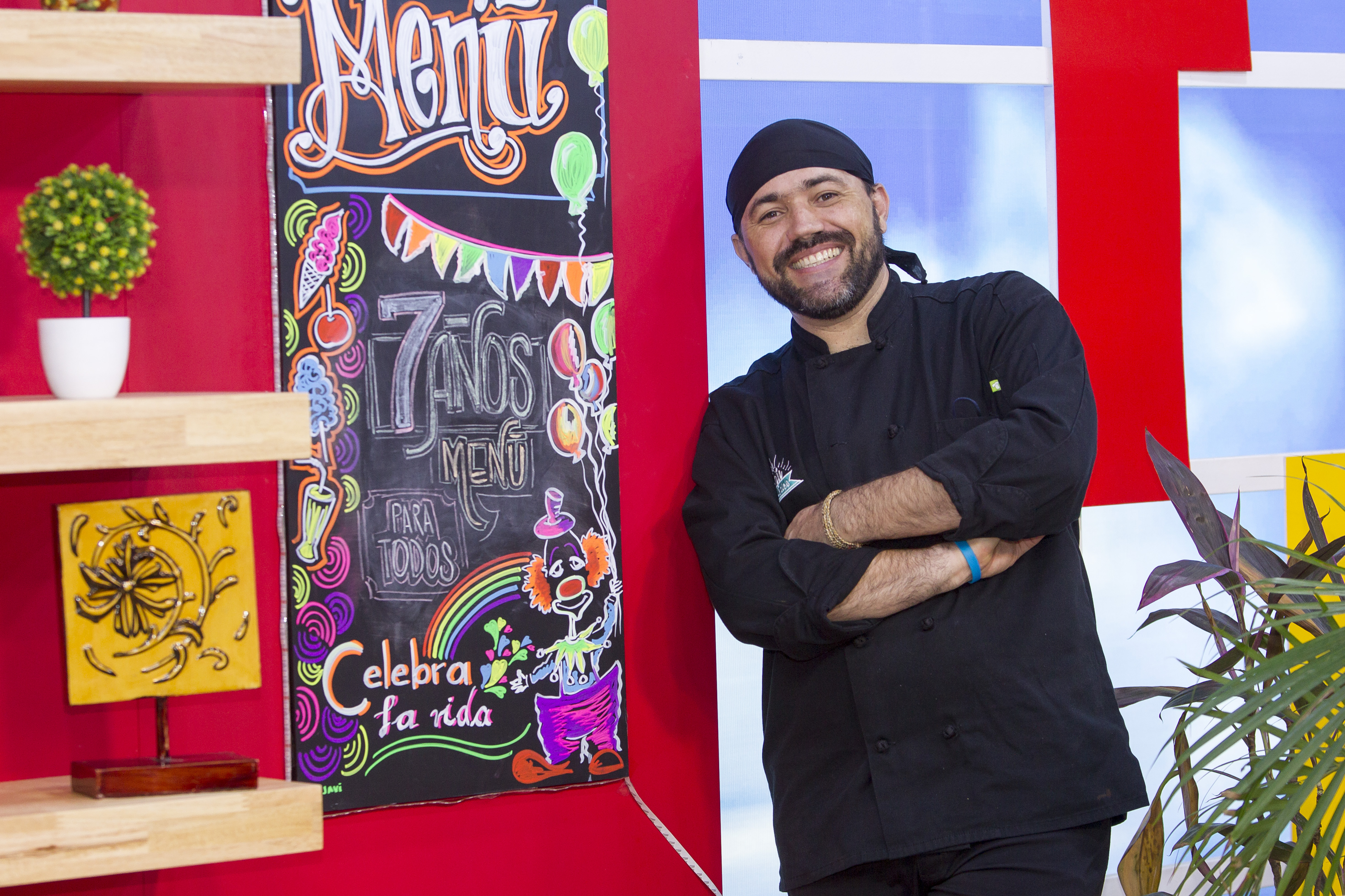“Menú para Todos” celebra siete años de cocinar en familia
