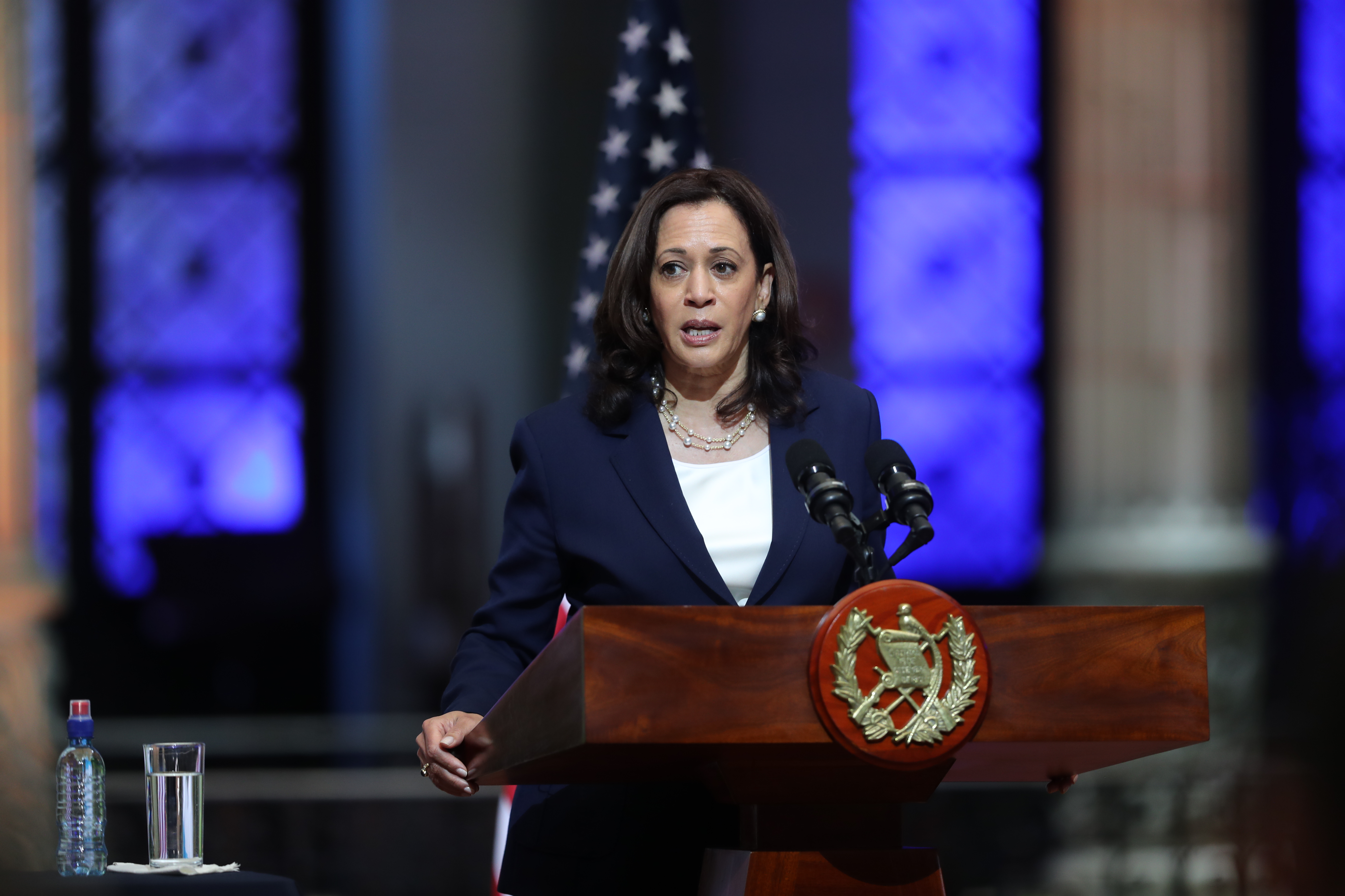 La vicepresidenta estadounidense anunció la creación de una entidad regional para combatir la corrupción en el país. (Foto Prensa Libre: Erick Avila)