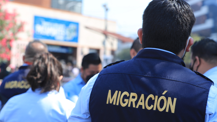 CGC comenzará una auditoría por la compra de cartillas de pasaportes