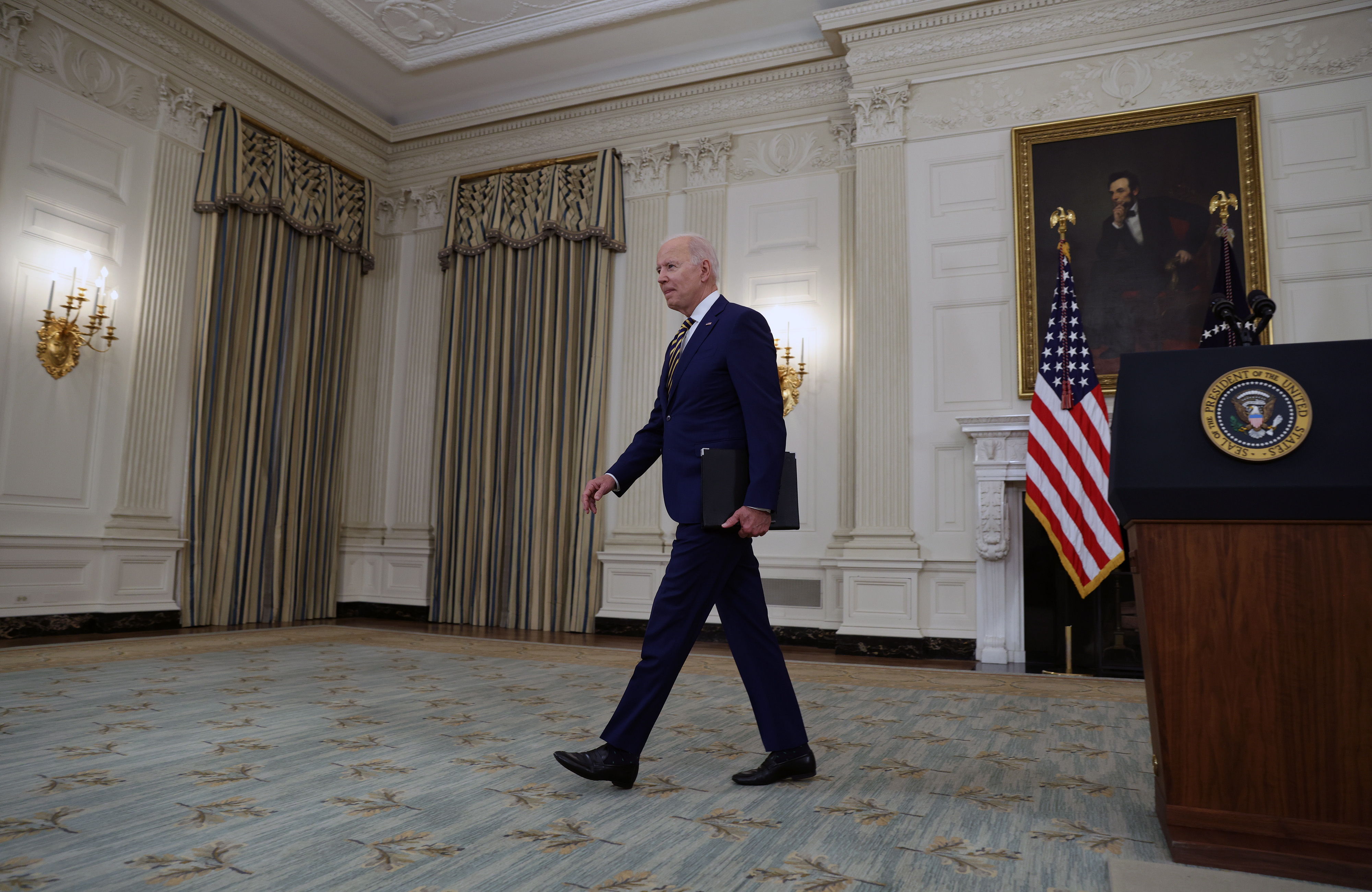 El presidente de EE. UU., Joe Biden, estaría en la mira de una declaración sobre la comunión. (Foto Prensa Libre: EFE)