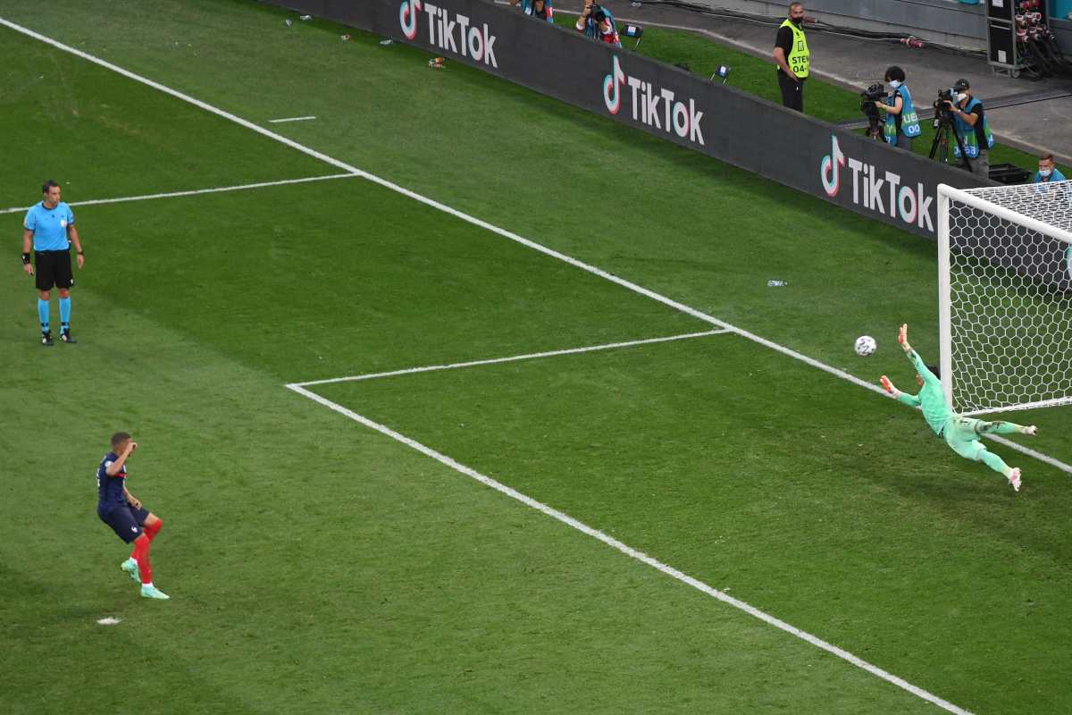 Francia eliminada de la Eurocopa: el penalti que falló Mbappé y el partidazo que le dio a Suiza el pase a los cuartos de final