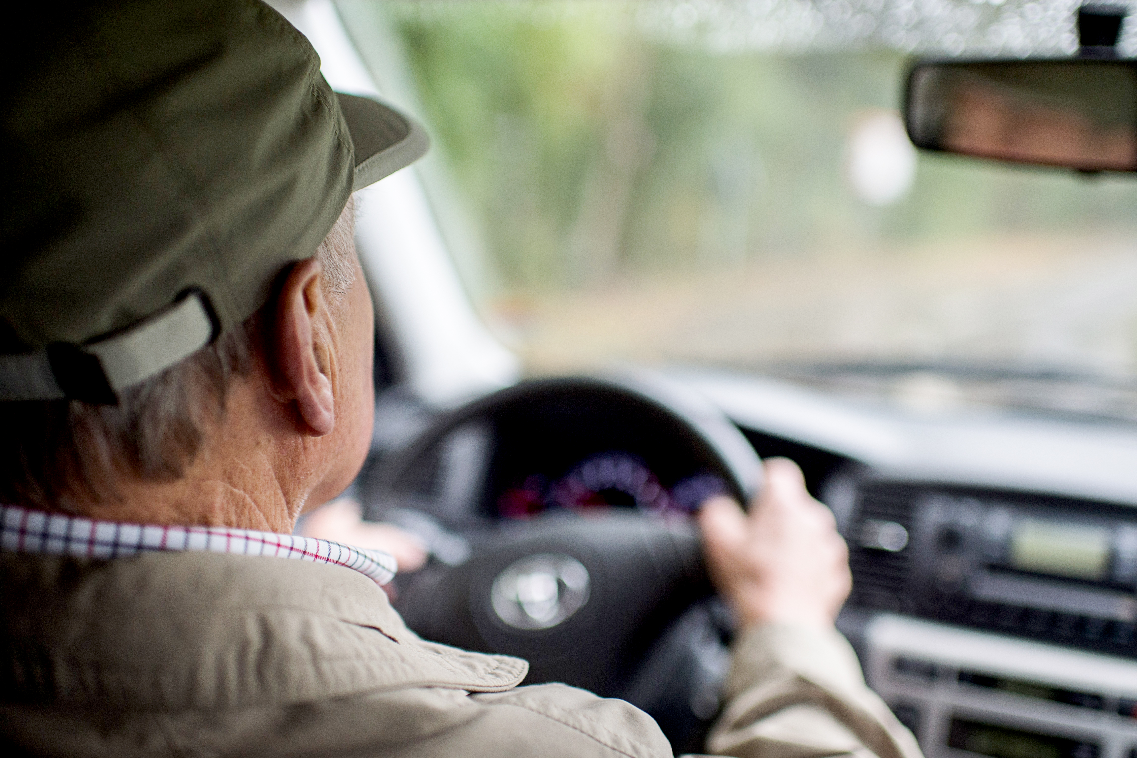 Un tema delicado: ¿A qué edad dejar de conducir?