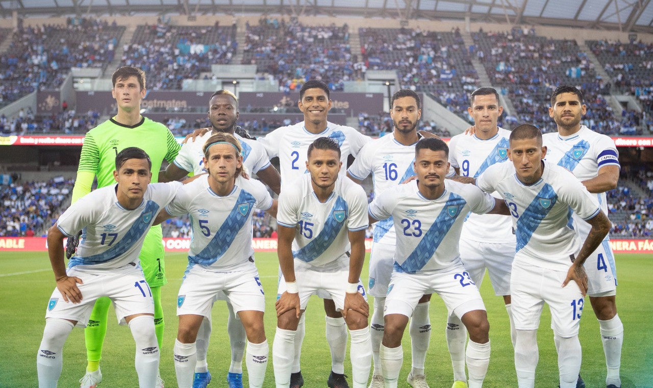 Este fue el XI titular de la Selección contra El Salvador. (Foto Prensa Libre: FEDEFUT)