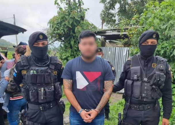 Kevin Yordano Ortiz López, hijo del narcotraficante Juan Ortiz, alias Chamalé, fue detenido en Colomba, Quetzaltenango, con fines de extradición a Estados Unidos, por narcotráfico. (Foto Prensa Libre: MP)
