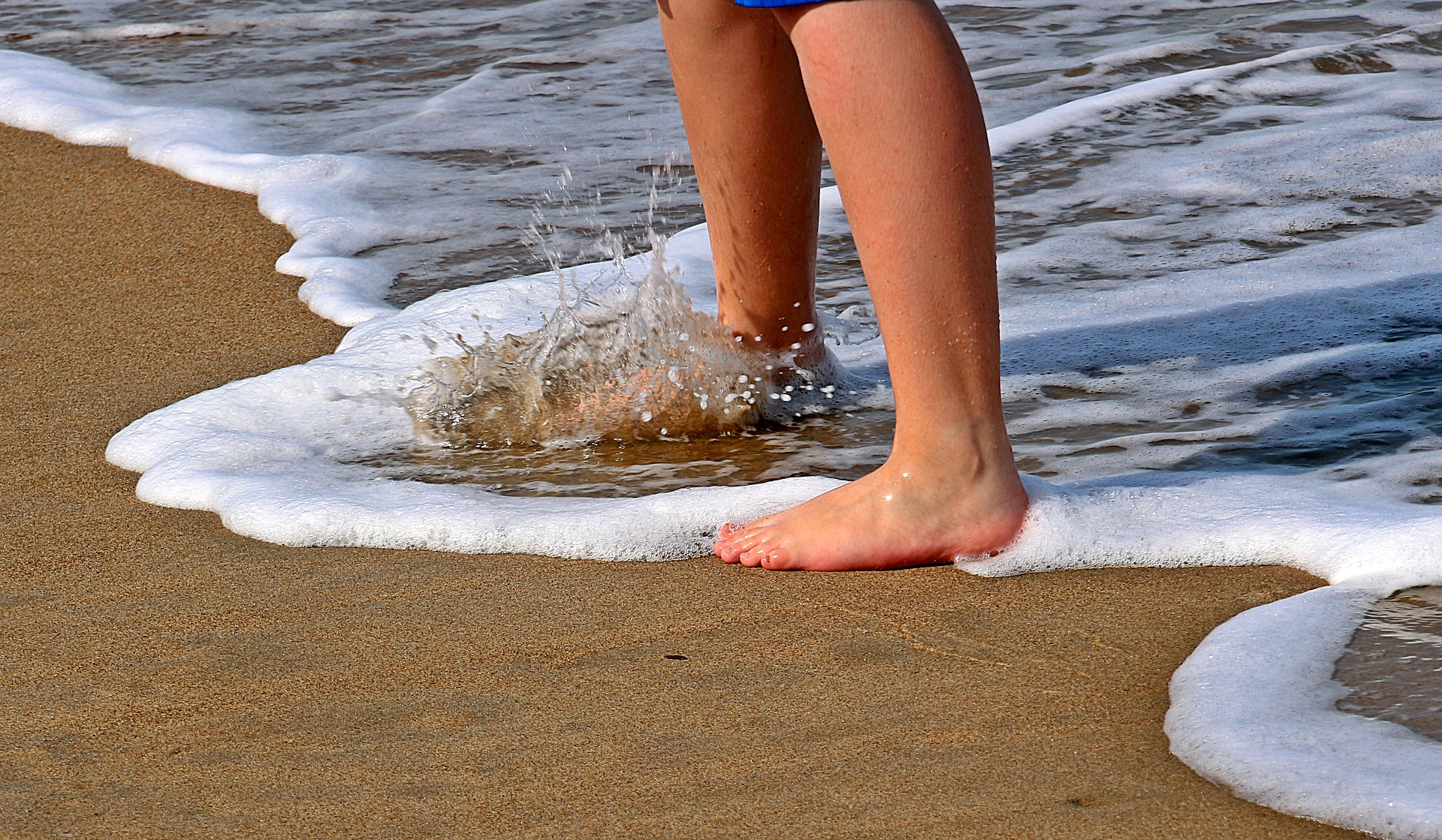 Mujer se infecta con bacteria “come carne” en playa de Florida. 
(Foto Prensa Libre: Pixabay)