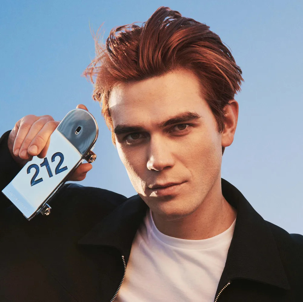 Con la llegada del perfume 212, Carolina Herrera siguió abriendo camino en el mundo de las fragancias, ahora presenta 212 Heroes. Foto Prensa Libre: Cortesía.