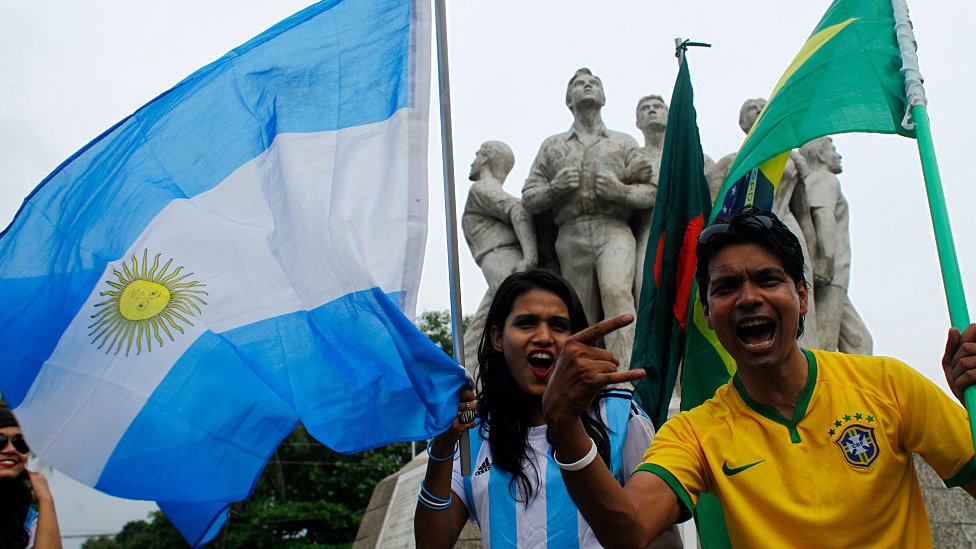 Bangladesh vive con pasión la histórica rivalidad entre Brasil y Argentina.