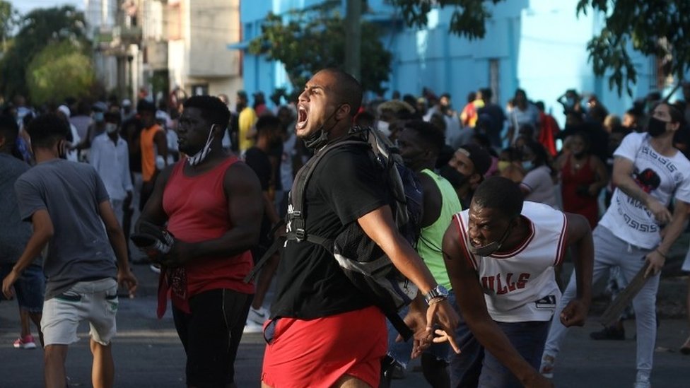 Protestas en Cuba: 3 claves para entender las manifestaciones en la isla, las más grandes en décadas