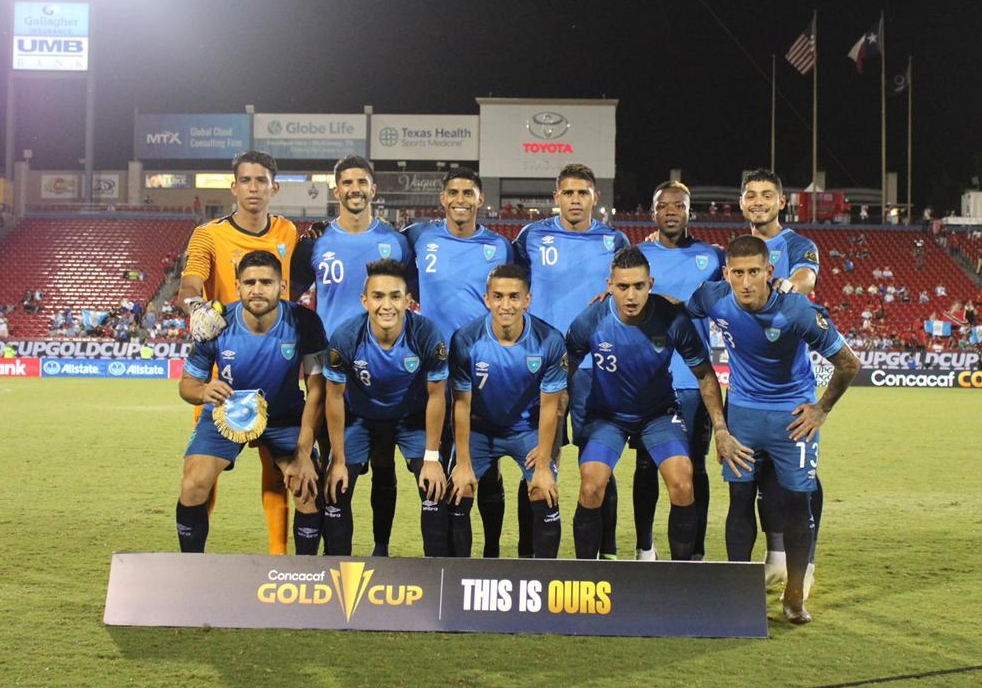 El once inicial que jugó el domingo 18 de julio ante Trinidad y Tobago en el último partido de la Copa Oro 2021. Al final empataron 1-1. La Sele sumó un punto y anotó un solo gol. Foto Prensa Libre: Fedefut.