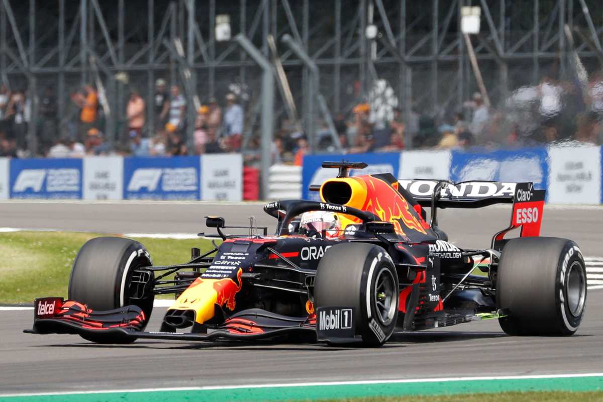 Max Verstappen dominó el primer entrenamiento libre en Silverstone