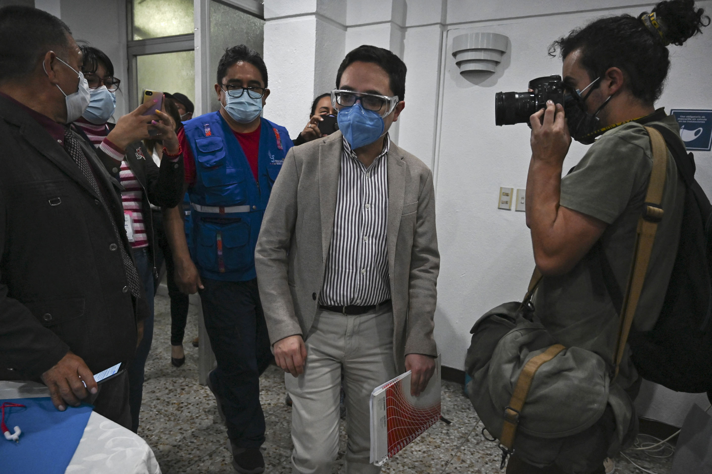 Juan Francisco Sandoval abandonó Guatemala por temor a su seguridad. Fotografía: Prensa Libre. 