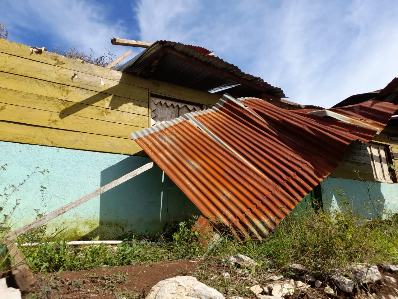 Al menos 99 viviendas con daños entre leves, moderados y severos por lluvias. (Foto Prensa Libre: cortesía Conred)