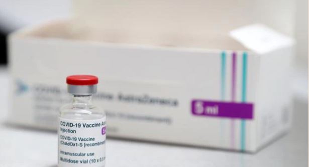 No se han reportado contaminantes en la vacuna de AstraZeneca hasta el momento. (Foto: AFP)
