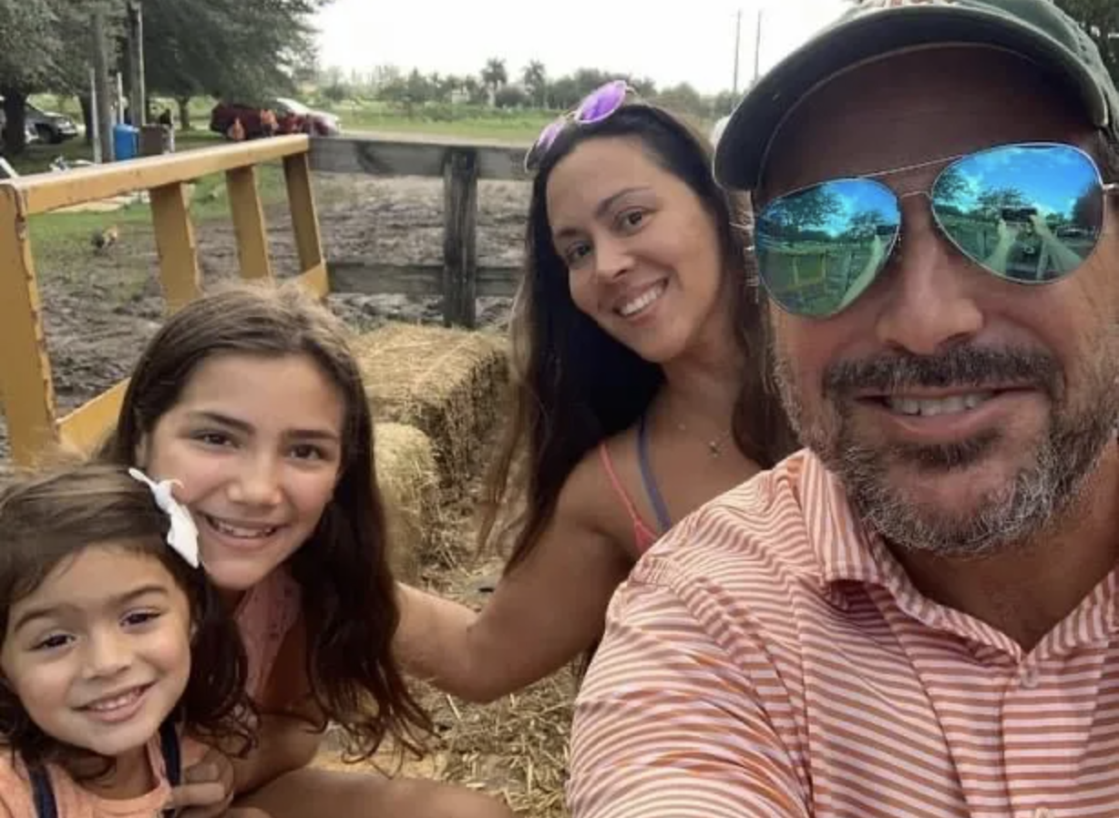 La familia Guara, víctimas del la tragedia de Surfside, vivían en el piso 8 del edificio derrumbado. (Foto Prensa Libre: The Palm Beach Post)