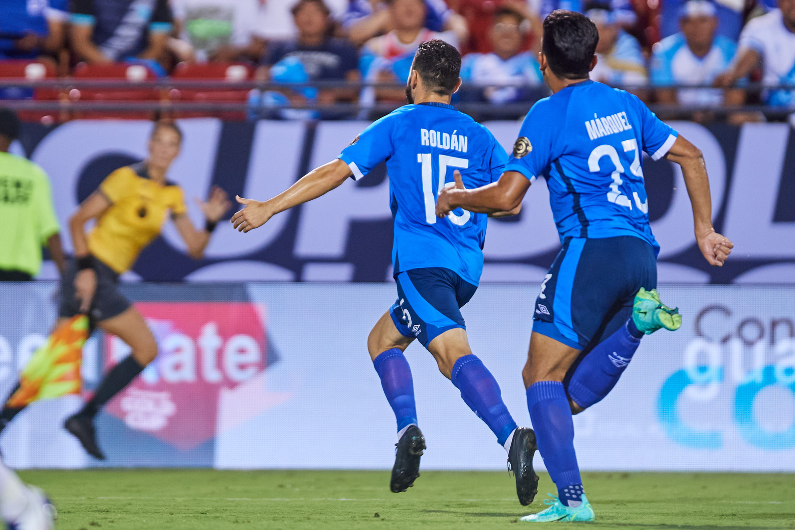 Alex Roldán, de padre guatemalteco y madre salvadoreña, debutó con gol el domingo contra la Selección Nacional. (Foto Copa Oro).