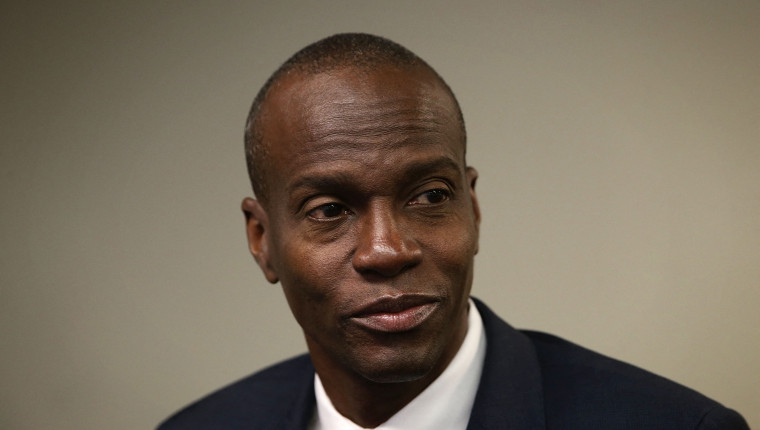 (FILES) In this file photo taken on April 20, 2016 then Haitian presidential candidate Jovenel Moise arrives at the National Press Club in Washington, DC. - Haitian President Jovenel Moise was assassinated on July 7, 2021, at his home by a commando, interim Prime Minister Claude Joseph announced. Joseph said he was now in charge of the country. (Photo by ALEX WONG / GETTY IMAGES NORTH AMERICA / AFP)