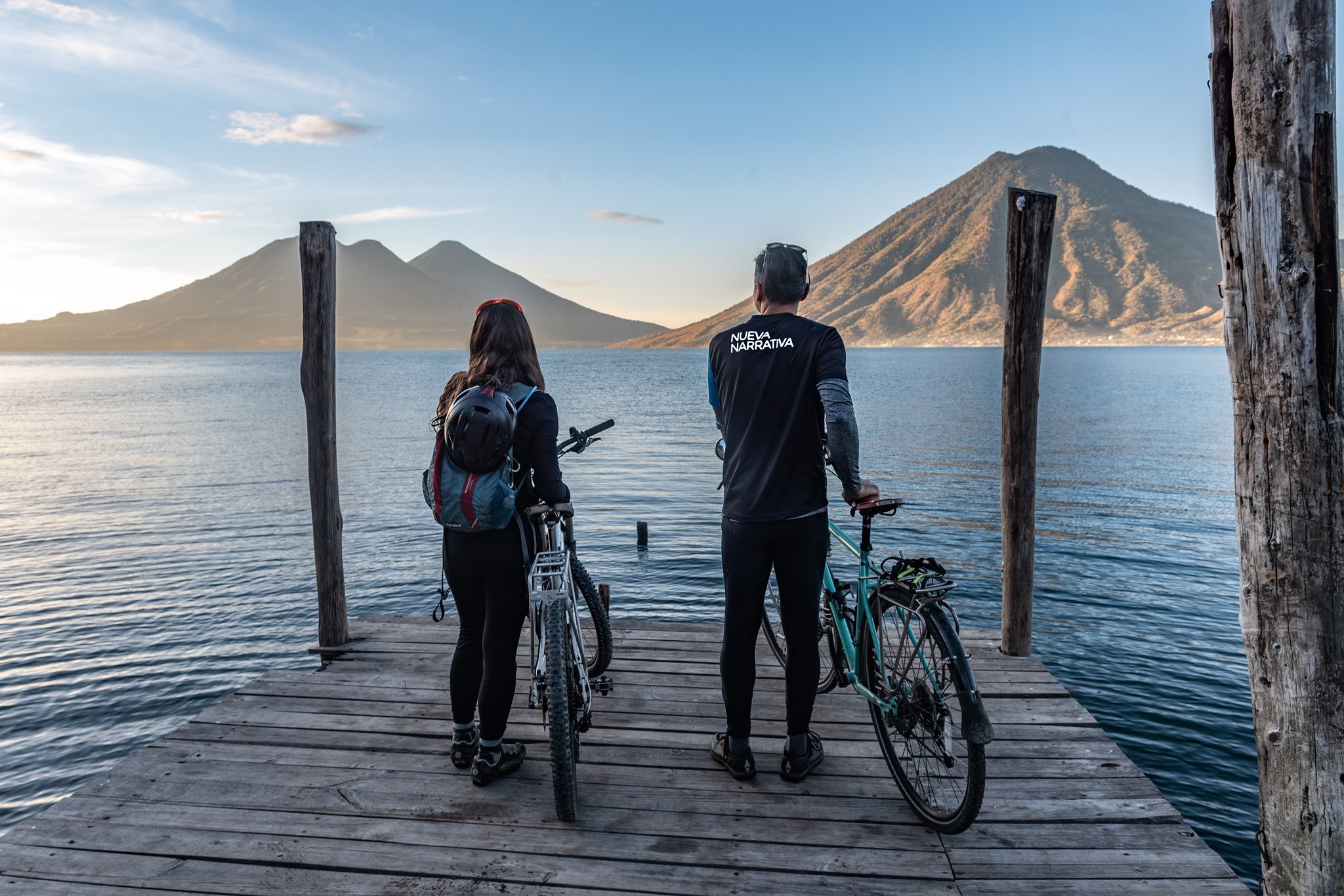 Construir la infraestructura apropiada para conectar
todas las regiones del país,
uniendo los principales puntos turísticos
para generar
Desarrollo Económico Humano y
Ambiental
a partir del
Turismo Comunitario.  (Foto Prensa Libre: Nueva Narrativa Guate).