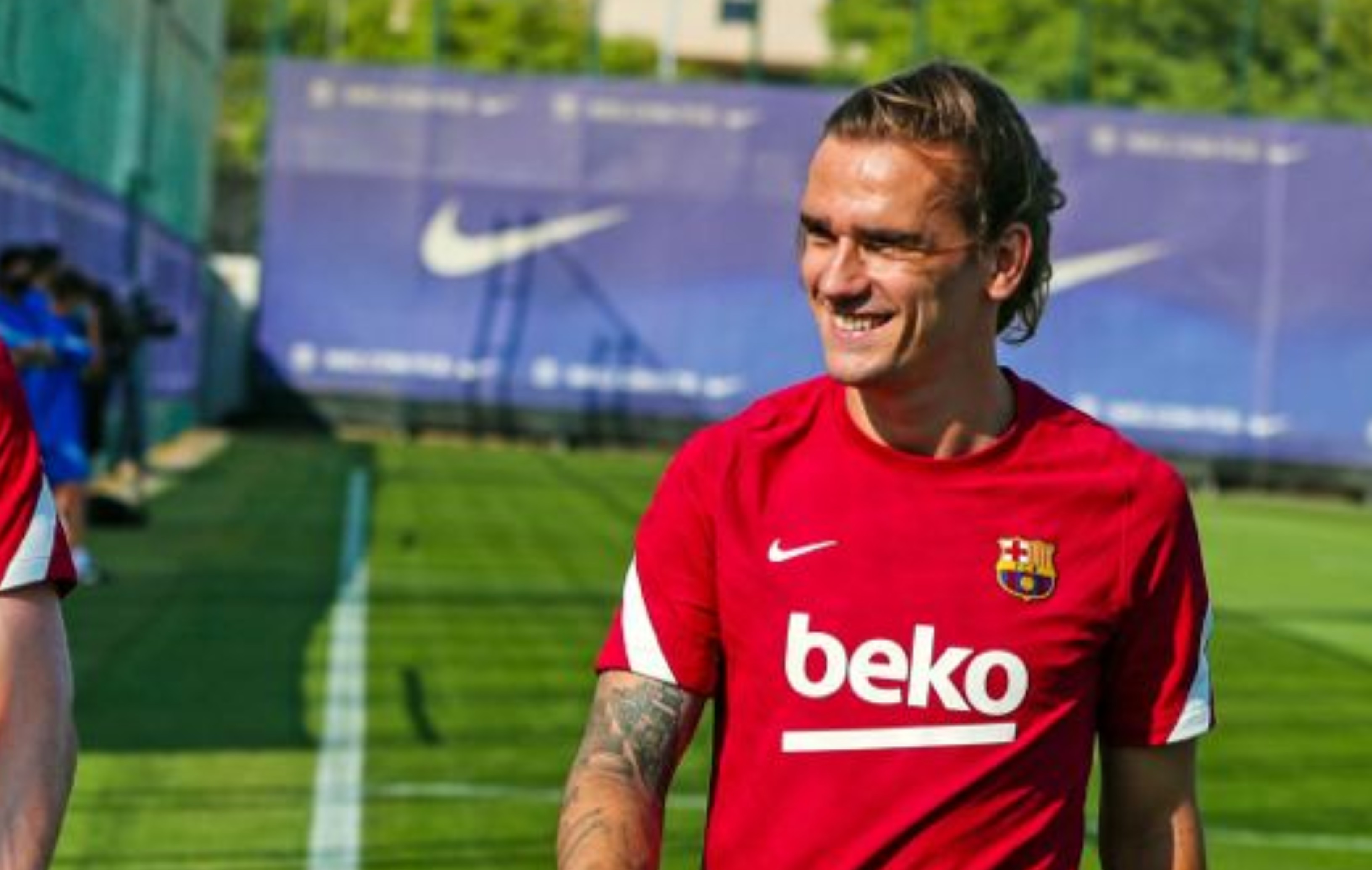 El destino de Antoine Griezmann es incierto en el FC Barcelona a pesar de que este 20 de julio ya se presentó a los entrenamientos de pretemporada. Foto Prensa Libre: FC Barcelona.