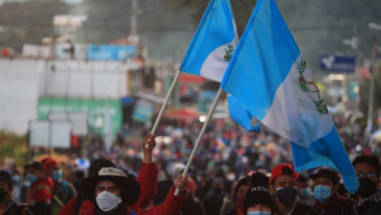 Cuatro Caminos, en Totonicapán, fue uno de los escenarios de las protestas anticorrupción. (Foto Prensa Libre: Carlos Hernández Ovalle) 