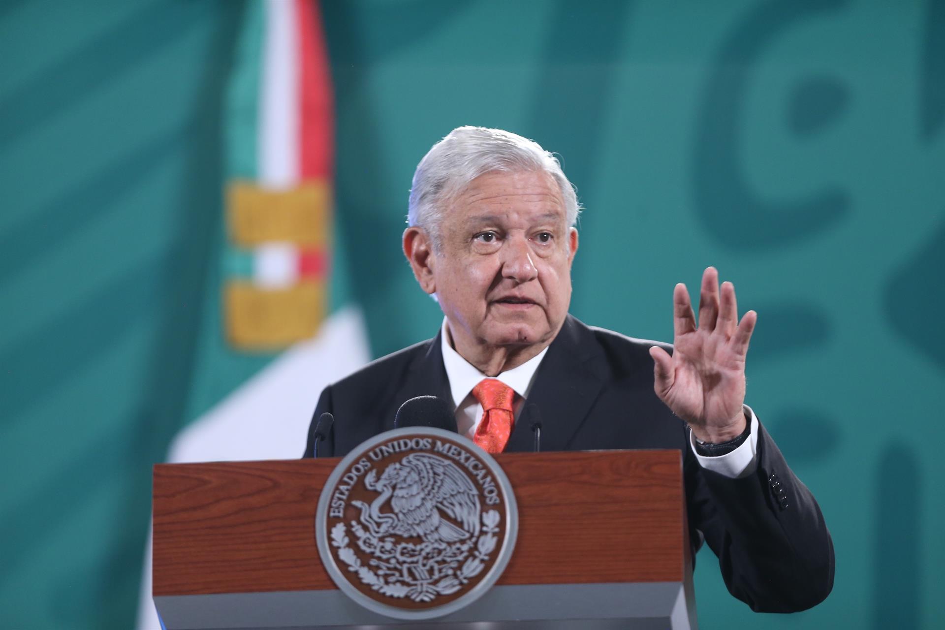 El presidente de México, Andrés Manuel López Obrador, excarcelará a adultos mayores y presos torturados. (Foto Prensa Libre: EFE)