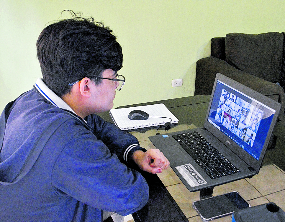 La matricula escolar ha descendido en los últimos años, se han perdido a cerca de 104 mil estudiantes en cuatro años. (Foto Prensa Libre: Hemeroteca PL)