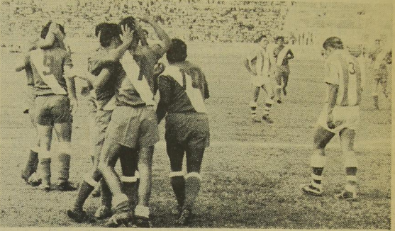 La selección que ganó el campeonato  Norceca de 1967 tenía también otros triunfos, en 1965 fue subcampeona  y en 1968 llegó a los cuartos de final de los juegos olímpicos de México. (Foto Prensa Libre: Hemeroteca)
