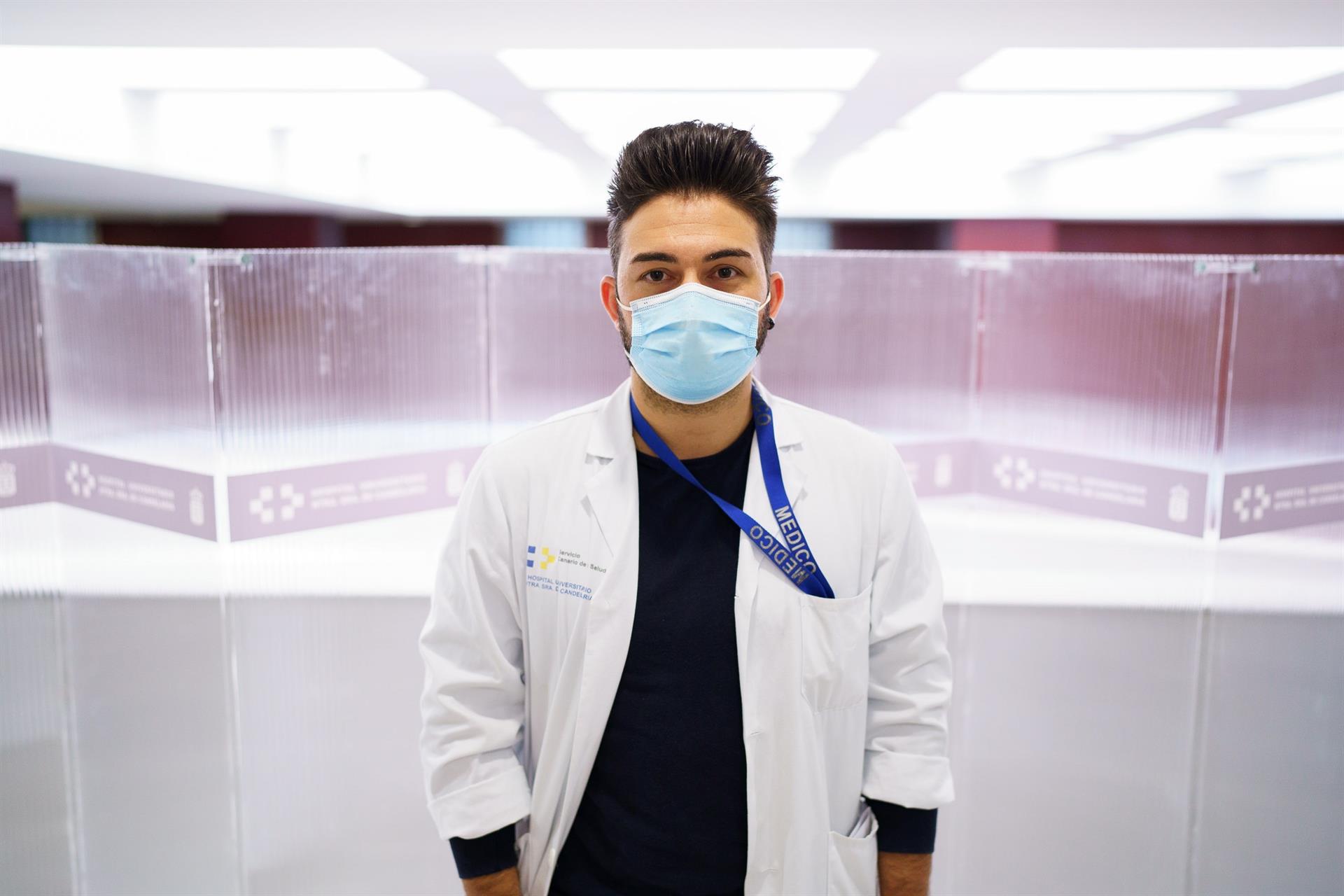 El neurocirujano Jesús Martín-Fernández formó parte de la investigación sobre la actividad cerebral que produce escuchar diferentes estilos musicales. (Foto Prensa Libre: EFE)