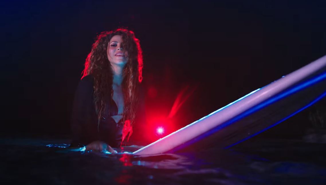 Shakira promociona “Don't Wait Up", una canción que define como un himno bailable. (Foto Prensa Libre: Cortesía Sony Music)