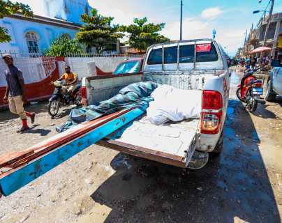Asciende a 724 el número de muertos en Haití tras terremoto