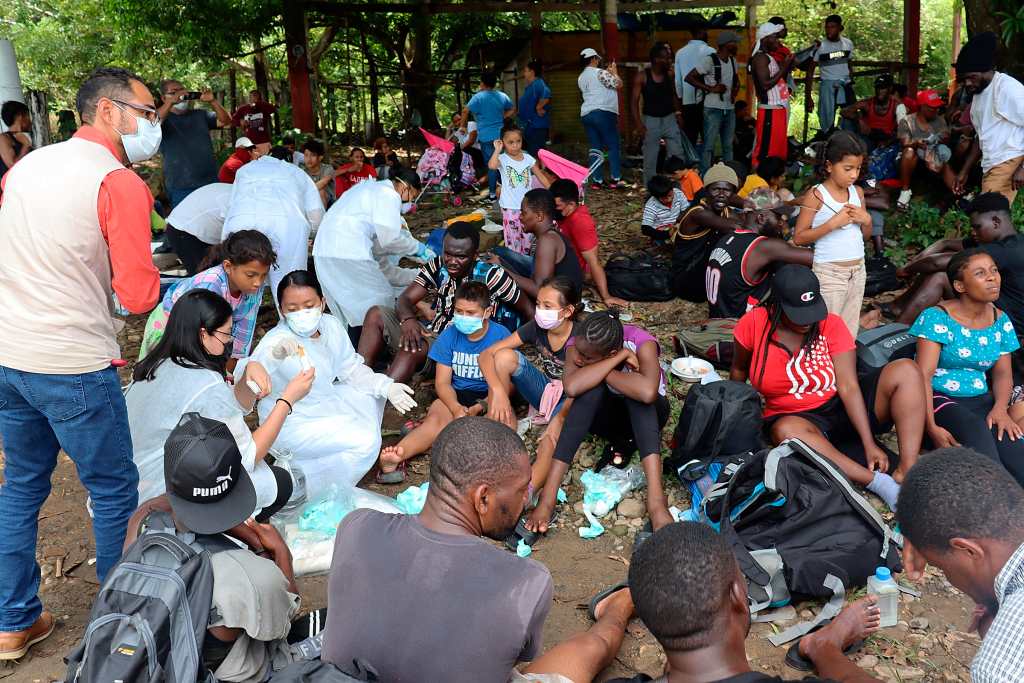 MIGRANTES SERÁN VACUNADOS