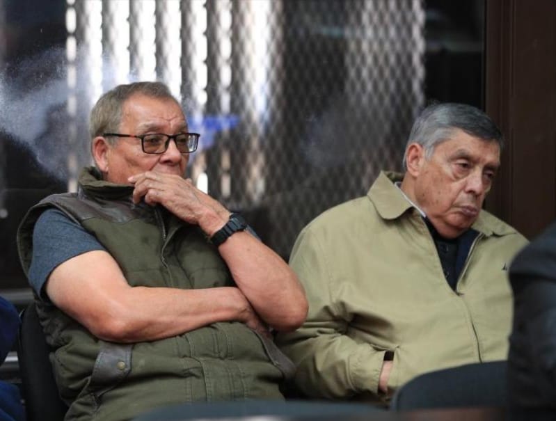 Benedicto Lucas (Izq.) y Manuel Callejas son señalados por genocidio y delito contra la humanidad. (Foto Prensa Libre)