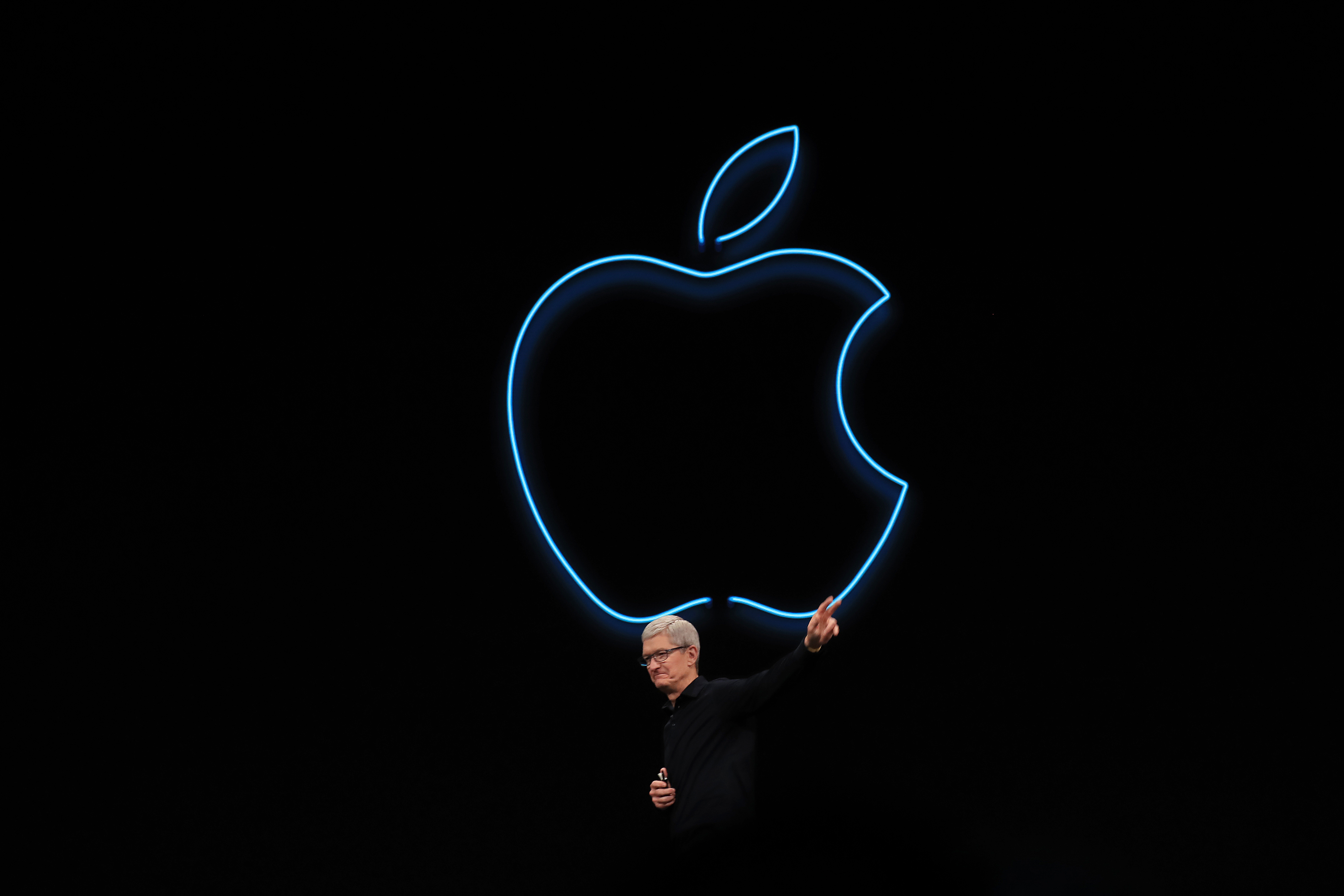 El director ejecutivo de Apple Tim Cook en el escenario en San José, California, el 3 de junio de 2019. (Foto Prensa Libre: Jim Wilson/The New York Times)