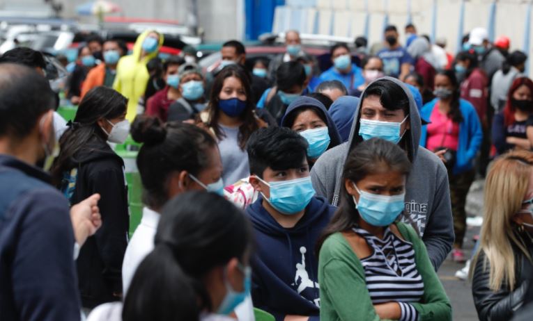 Guatemala registra en agosto 2021 un repunte de casos de coronavirus, por lo que autoridades piden mantener la prevención. (Foto Prensa Libre: Esbin García) 