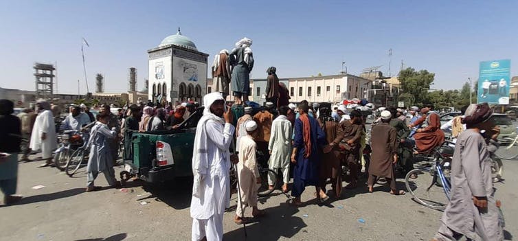 Los militantes talibanes han ido tomando el control de ciudades clave en Afganistán, incluida Kandahar. (Foto Prensa Libre: The Conversation)