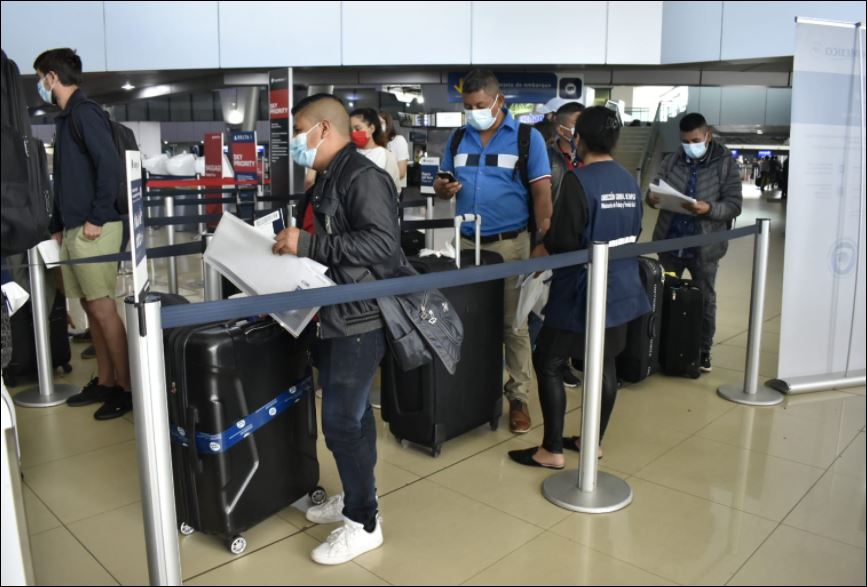 Guatemaltecos que fueron seleccionados en el programa ya han viajado a Estados Unidos y Canadá. (Foto Prensa Libre: Cortesía Mintrab)