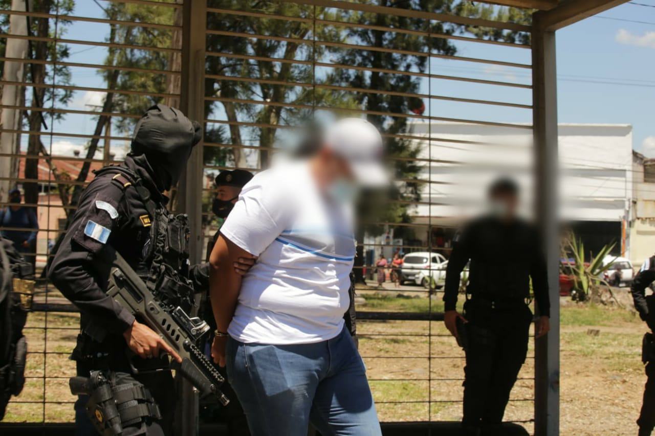 Hijo de Guayo Cano es trasladado a la Fuerza Aérea Guatemalteca para ser extraditado a Estados Unidos por cargos de narcotráfico
