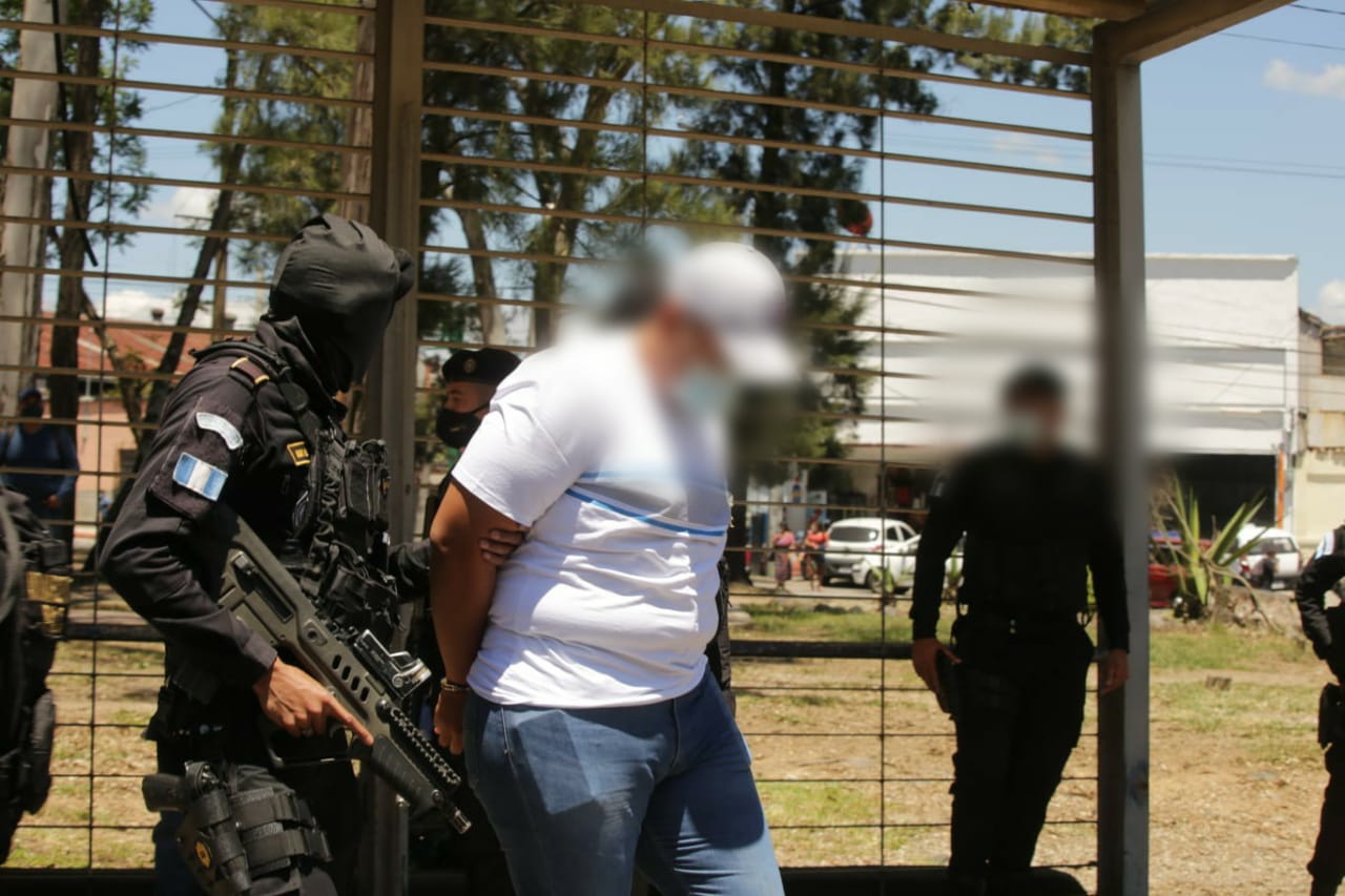 El hijo de Eduardo Cano fue detenido en el bulevar Liberación. Foto Prensa Libre: PNC. 
