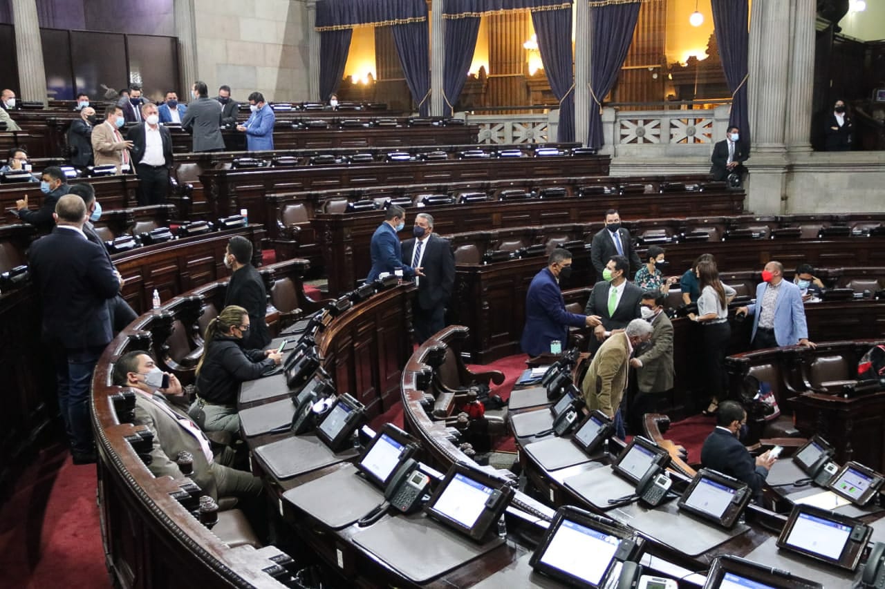 Estado de Calamidad: por qué las modificaciones del Ejecutivo provocan más incertidumbre, mientras Congreso convoca a sesión ordinaria urgente