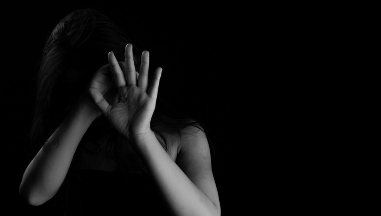 Niña de 6 años relató cómo fue abusada por su padre. (Foto Prensa Libre: Hemeroteca PL)