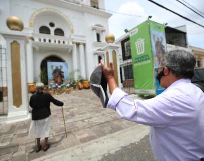 ¿Afecta a las iglesias de Guatemala las nuevas medidas presidenciales por el repunte de casos de coronavirus?