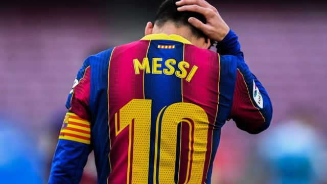 El "10" del FC Barcelona quedará huérfano después de la salida del argentino Leo Messi del equipo. Foto Prensa Libre.