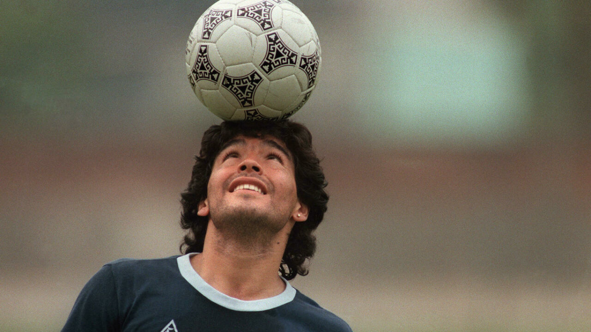 Regalan camisetas de Boca a los ‘Diego Armando’ nacidos en 1981 en homenaje a Maradona